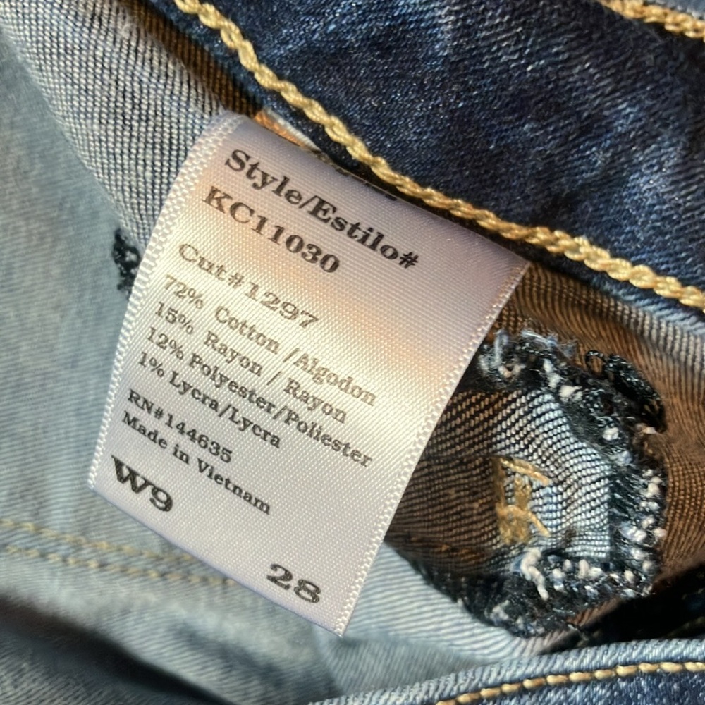 KanCan Women’s Jeans, Size 28 - Picture 2 of 5